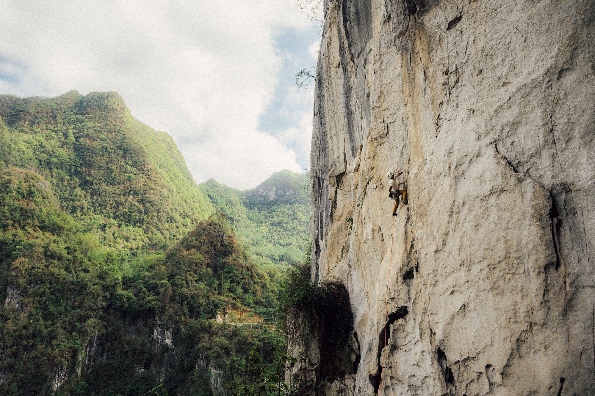 Shegeng Cave